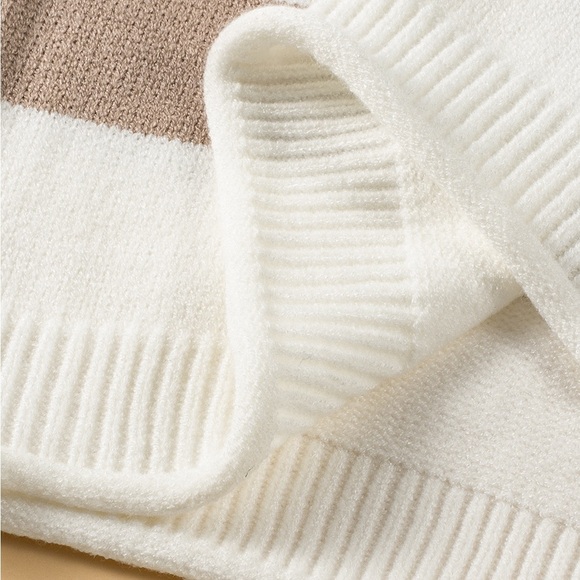 Stipe Drop Shoulder Knit Sweatet - Picture 2 of 5